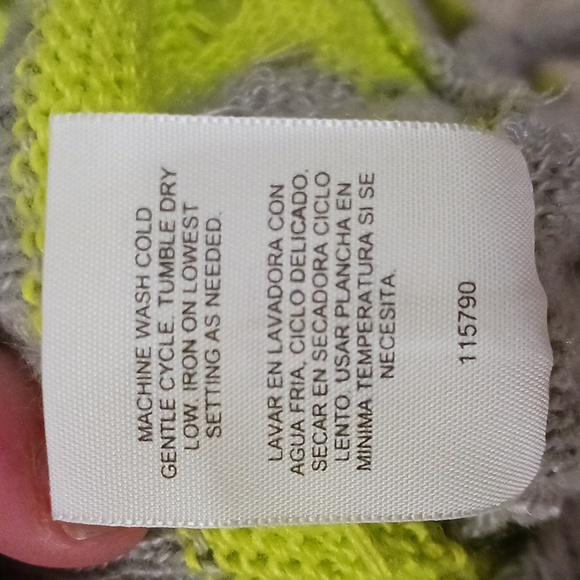 Allen B. Lightweight, Knitted Sweater- Juniors XL- (Gray/Neon Light Green) - Picture 6 of 6